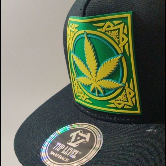 Top Level‎ Majurana Hat